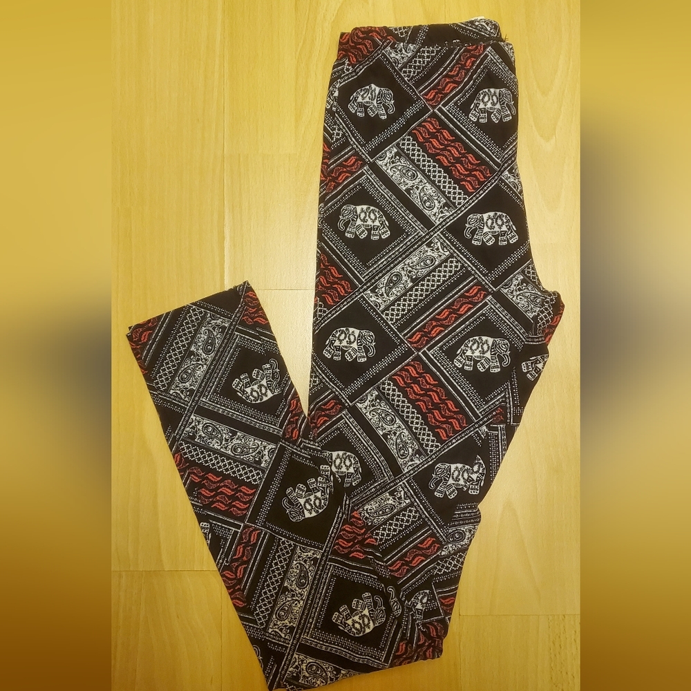 Elephant Pattern Leggings